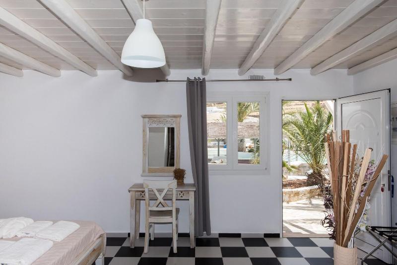 Happy Apartments Mykonos Mykonos Town Екстер'єр фото